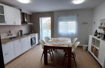 Casa adosada Gran Avenida con billar - Photo 5