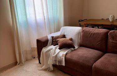 Apê 202 - Central, Garagem e Ar Cond - 2Q e 2B - Foto 1