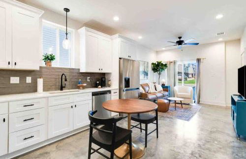 Jazz House*King Bed*Lux Matt*Coffee Bar - Foto 7