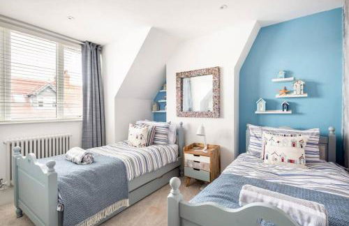 Beautiful Spacious Beach Home Newly Renovated - Foto 9