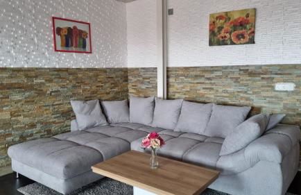 Modern eingerichtete 3-Zi-Ferienwohnung zu vermieten - Foto 7