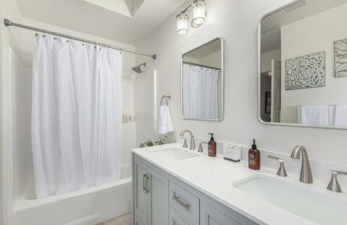 Glenbrook - Free Heated Pool - Hot Tub - Fire Pit - Foto 18