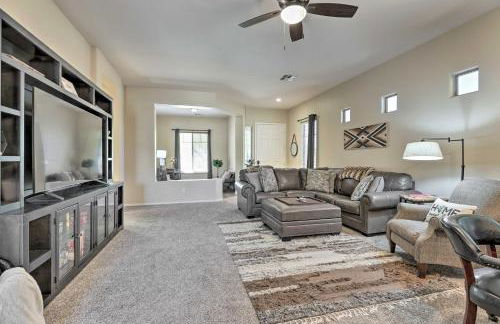 Near Golf and Spring Training Goodyear Home with Pool - Foto 6