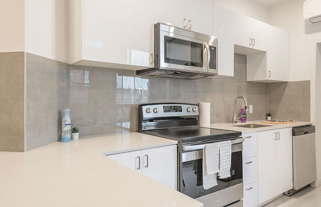 Beautiful Private Bedroom in Mile-End - Foto 48