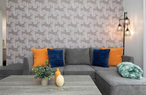 Stylish 4 Bed - 2 Mins to Stadium - Free Parking - Gym - Views - Foto 8