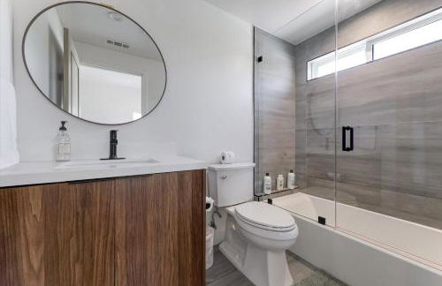 LA Haven Spacious Townhome - Foto 36