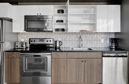 Downtown 1BR w Luxury Amenities Rooftop Views BOS-503 - Foto 6