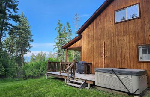 Blacktail Cabin Hideaway with hot tub - Foto 44