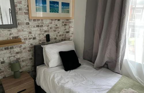 Spacious 7-Bedroom Victorian House - Foto 32