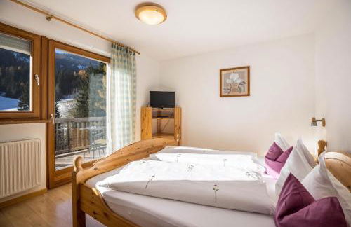 Bnb Lettnerhof Balcony Family Suite - Photo 3