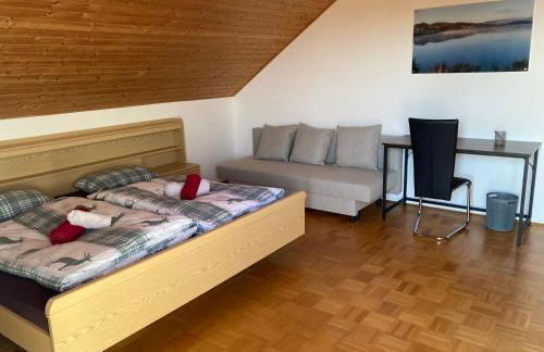 Körners Ferienwohnung am Fuße des Voithenbergs - Foto 8