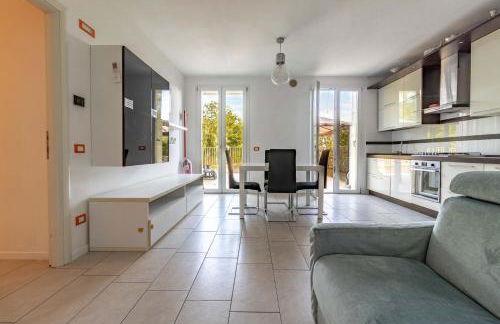 Airport Marco Polo -free park- - Photo 1