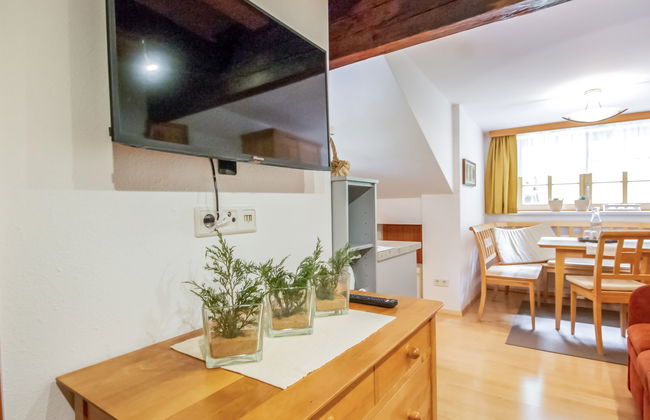 Beim Holzschnitzer - Foto 10