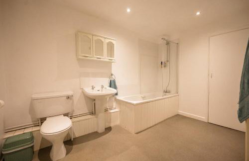 Flat Two, High Street, Saxmundham - Foto 16