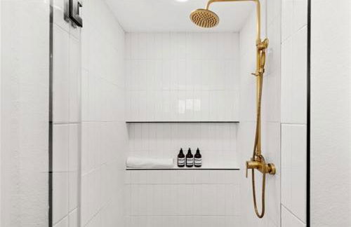 10 Min 2 Downtown, Heated Pool, Hot Tub, Putt Putt - Foto 41