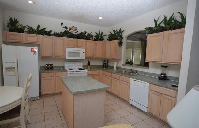 Huge 6-bed Emerald Is Resort- Elite Vacation Homes - Photo 12