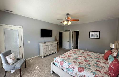 Lake It Easy - Waterfront Getaway with 7 Bedrooms - Foto 24