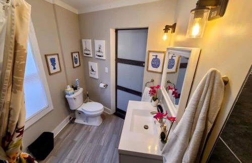 Downtown Kzoo with 3rd Floor Arcade Room - Foto 49