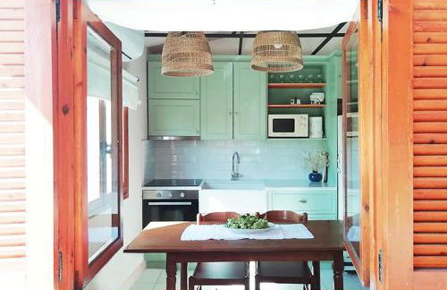 ΕΞΟΧΙΚΗ ΚΑΤΟΙΚΙΑ ΜΕ ΑΥΛΗ - Foto 4