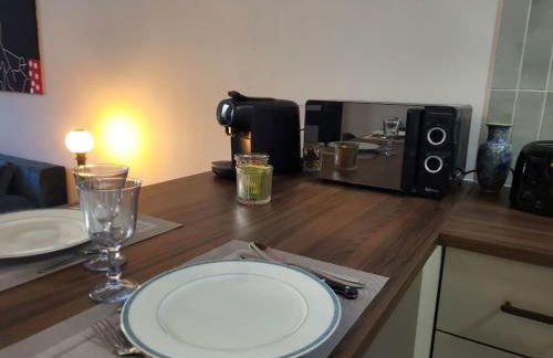 Ô Bon'Endroit - Appartement Confort - Centre Ville - Foto 17