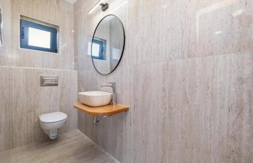 Beautiful Home In Banska Selnica - Foto 43