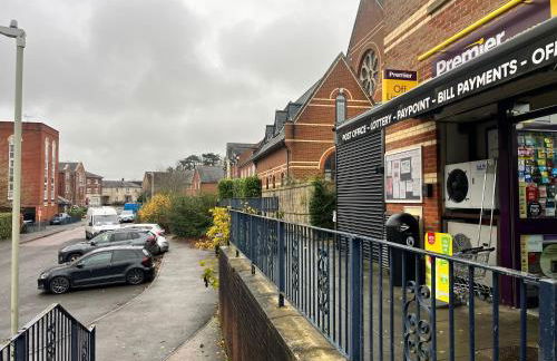 Contractor Stays - Sleeps 12 - Easy access to Motorway - Foto 17