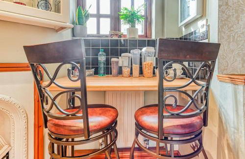 The Hurst Coach House - Photo 19