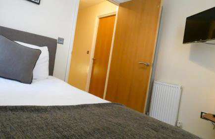 Telford Townhouse with Parking - Foto 11