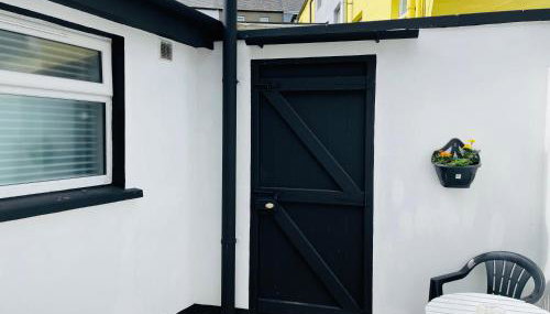 Haven House - Photo 3