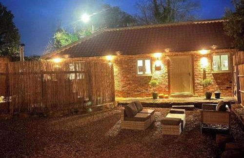 Torworth - 1 Bed Barn - Sleeps 3 - Hot Tub - Foto 12