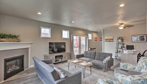 Chic Bend Home with Deck Less Than 3 Mi to Downtown! - Foto 4