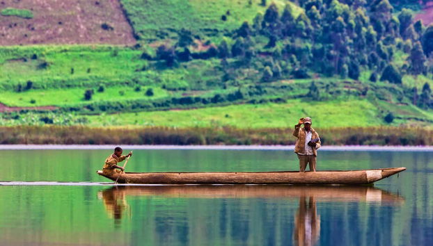 Tour de 10 días por lo mejor de Uganda - Foto 4, Población local del lago Bunyonyi