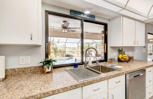 Punta Gorda Canal Home with Private Pool! - Foto 9