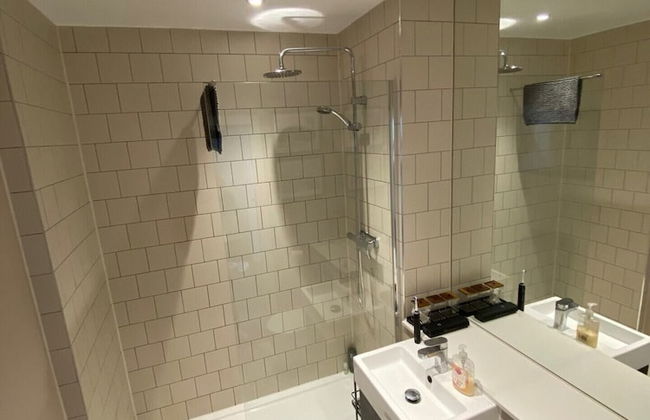 Tasteful 2BD Flat W/open Plan Living - Blackheath! - Foto 8