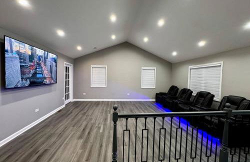 Sleeps 24+ Luxury house Near Chicago 12 king beds - Foto 65