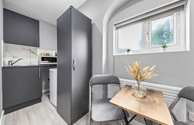 Cozy Ensuite Room In Feltham Hearthrow London Tw13 - Foto 11