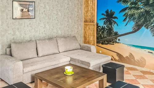 3 Bedroom Awesome Home In Postomino - Foto 5