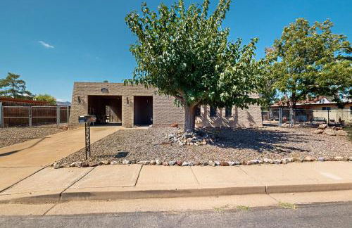 Mtn-View Home with Large Yard and BBQ in Sierra Vista! - Foto 28