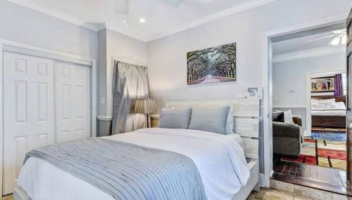 Historic Savannah Gold Private Condo with Pool - 2bed, 1&half bath, Sleeps 6, 1st Floor, 15 Min Walk To Historic Savannah Center And All Attractions - Foto 4