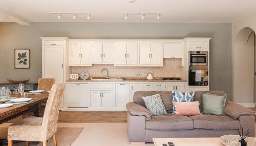 Charming Rural Coach House Retreat - Wymondham - Foto 3, stove, dishwasher