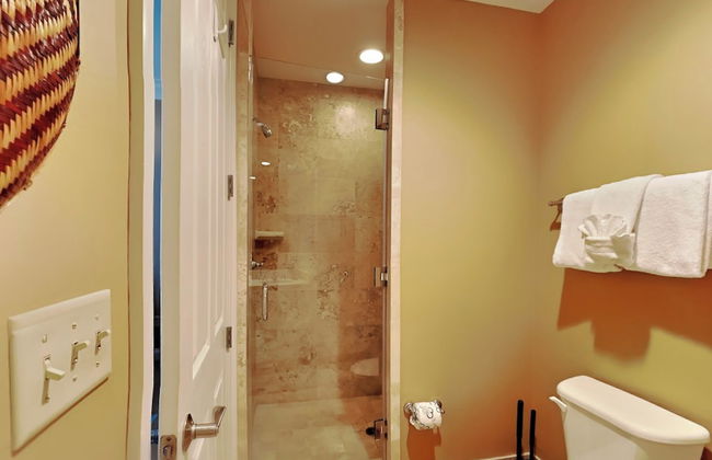 Mediterranean by Southern Vacation Rentals - Foto 53