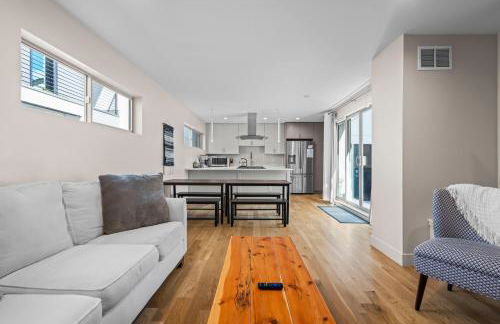 Modern Townhome for long stays Near Sloans Lake - Foto 12