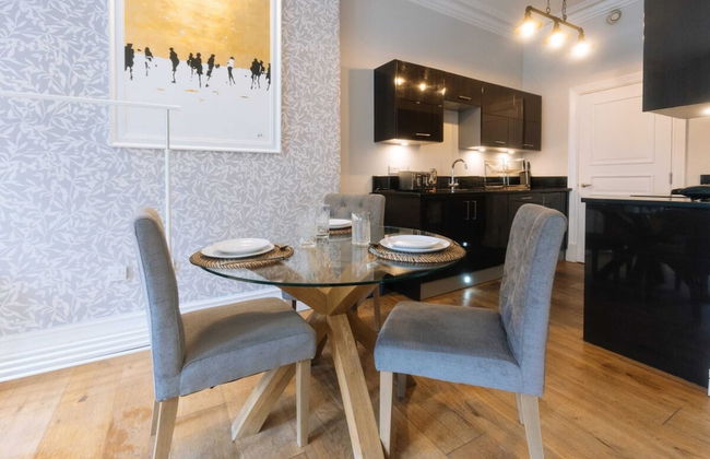 Gorgeous & Centrally Located 2BD Flat, Manchester! - Foto 18