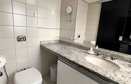 Apto espaçoso para até 8 hóspedes no Centro - Foto 15