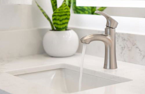 Diamond Head and Ocean views with King Bed and Parking - Foto 84