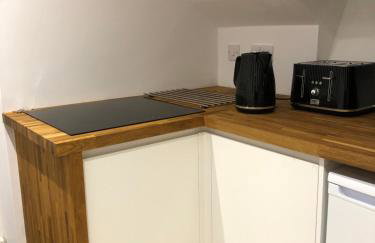 quiet secluded loft in County Durham - Photo 8