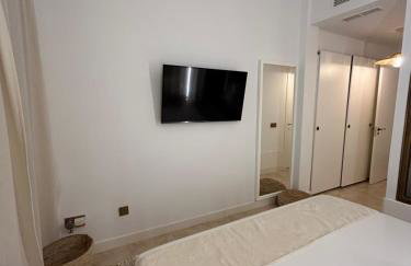 Zen Garden Apartment - Photo 53