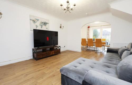 Kites House Long Stays Sleep 8 Free Parking and WI-FI - Foto 4