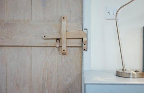 Farmhouse Charm with Modern Style in Pembrokeshire - Foto 76