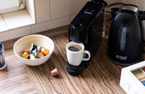 Arena in der Nähe - Tiefgarage - Balkon - Küche - Smart TV - Foto 22